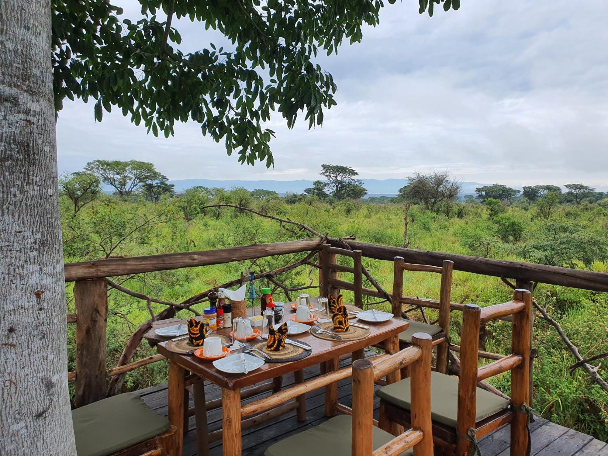 Topi Lodge Katunguru Esterno foto