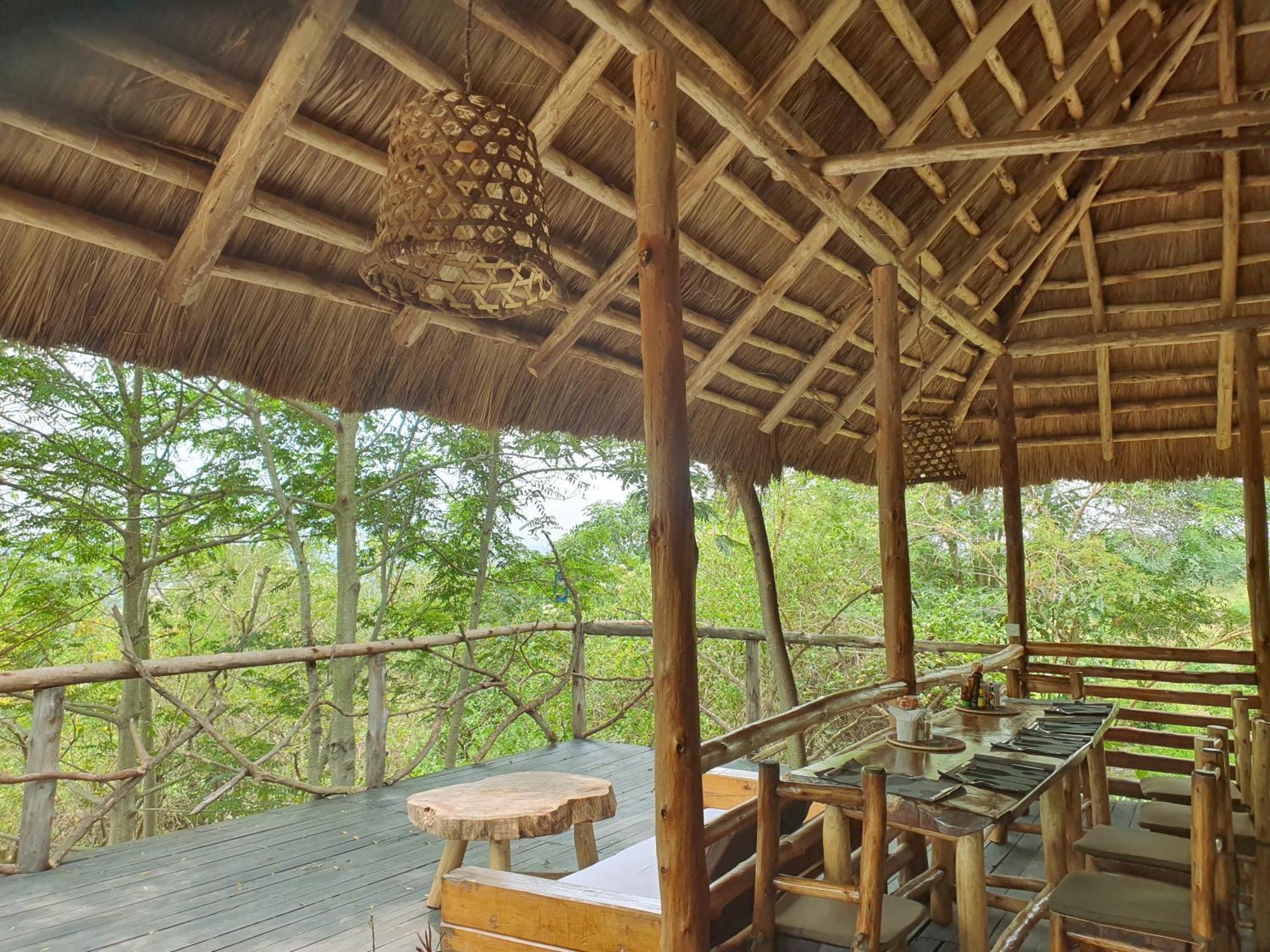 Topi Lodge Katunguru Esterno foto